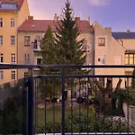 Elegant Escape I - Centre & Free Parking Διαμέρισμα *