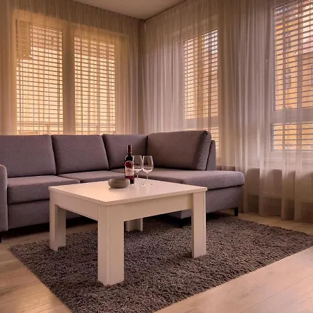 Apartamento Elegant Escape I - Centre & Free Parking