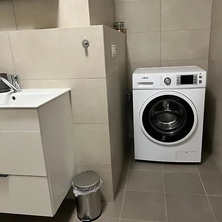 Elegant Escape I - Centre & Free Parking * Bratislava