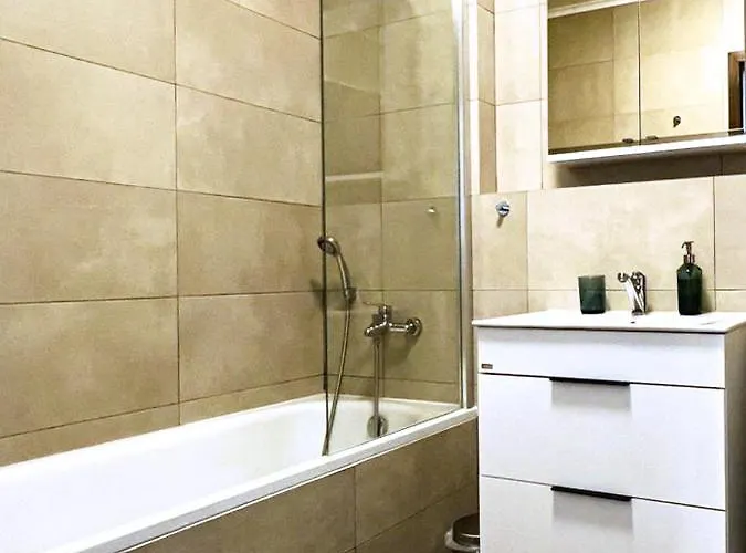 Elegant Escape I - Centre & Free Parking Bratislava