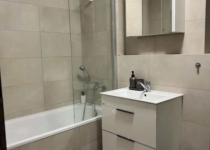 Appartement Elegant Escape I - Centre & Free Parking *