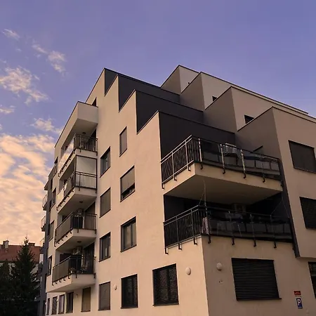 דירה Elegant Escape I - Centre & Free Parking *