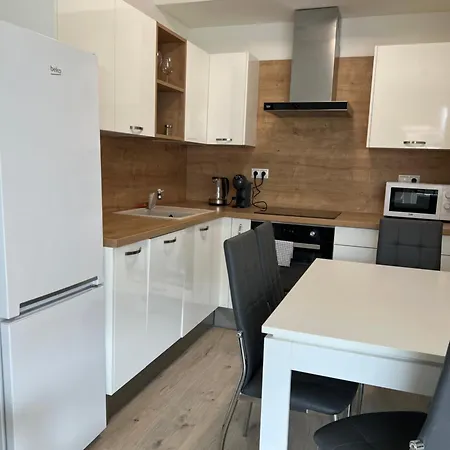 Elegant Escape I - Centre & Free Parking *