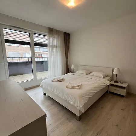 Appartamento Elegant Escape I - Centre & Free Parking Bratislava